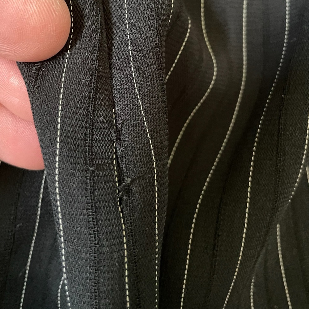 Vintage Armani Collezioni women’s suit size 6/8 - Picture 10 of 11